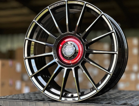 Литые диски OZ RACINg FlowForming GLOSS BLACK 19” 5x114.3 ET35 8.5J D73.1